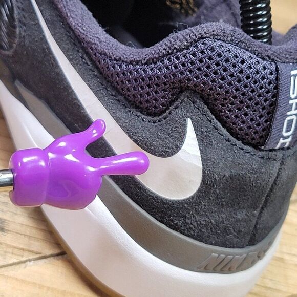 Nike SB Ishod Wair Men's 10.5 Black White Dark Grey Gum DC7232-001 Skate Shoes - Picture 7 of 11